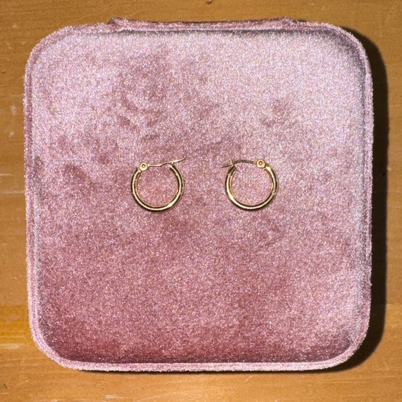 italian Jewelry - 14k Gold Hoop Earrings